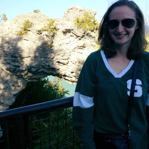 Meet your Posher, Danielle